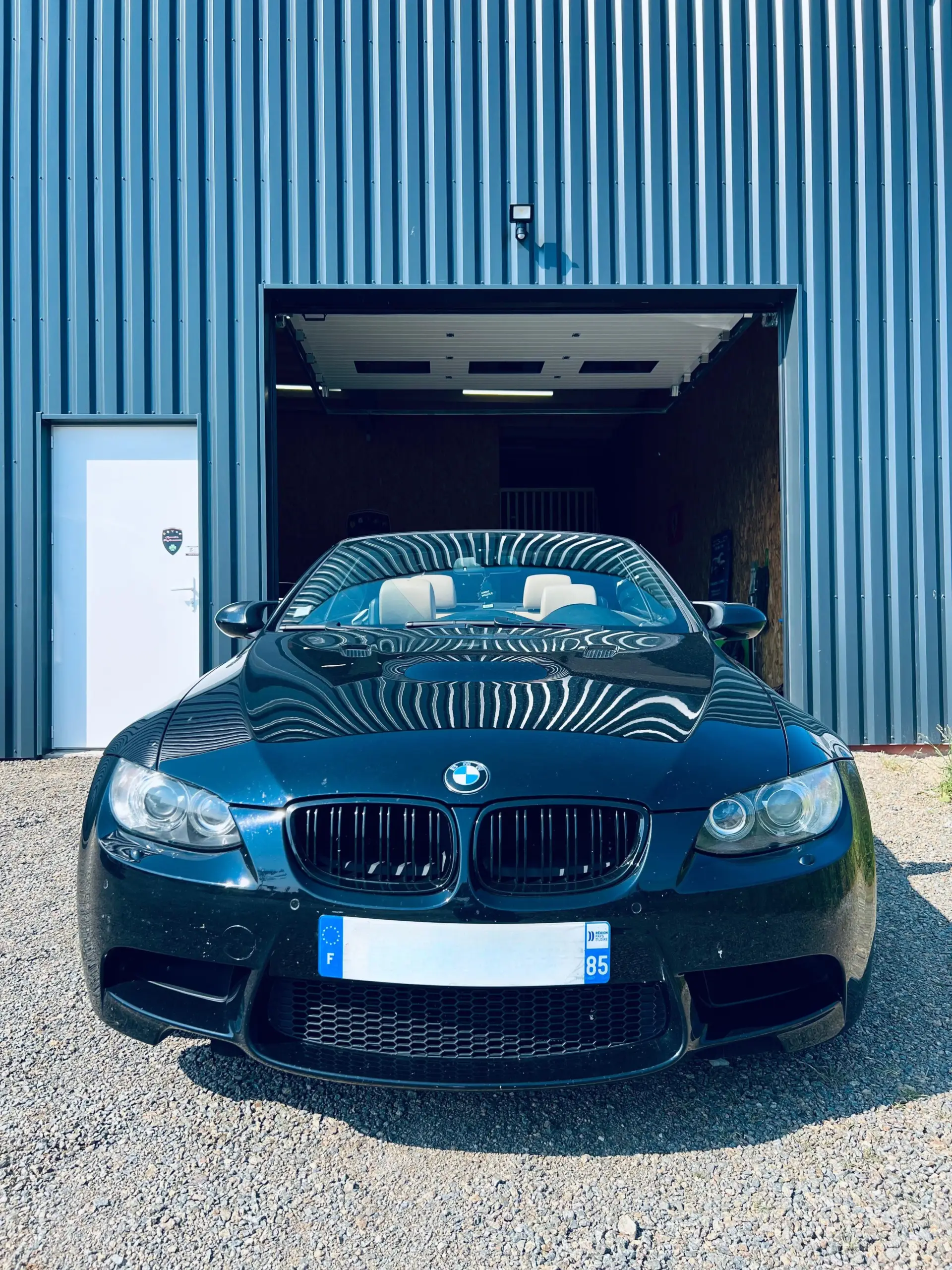 BMW M3 E93 – V8 Atmosphérique – 2009 – Image 2